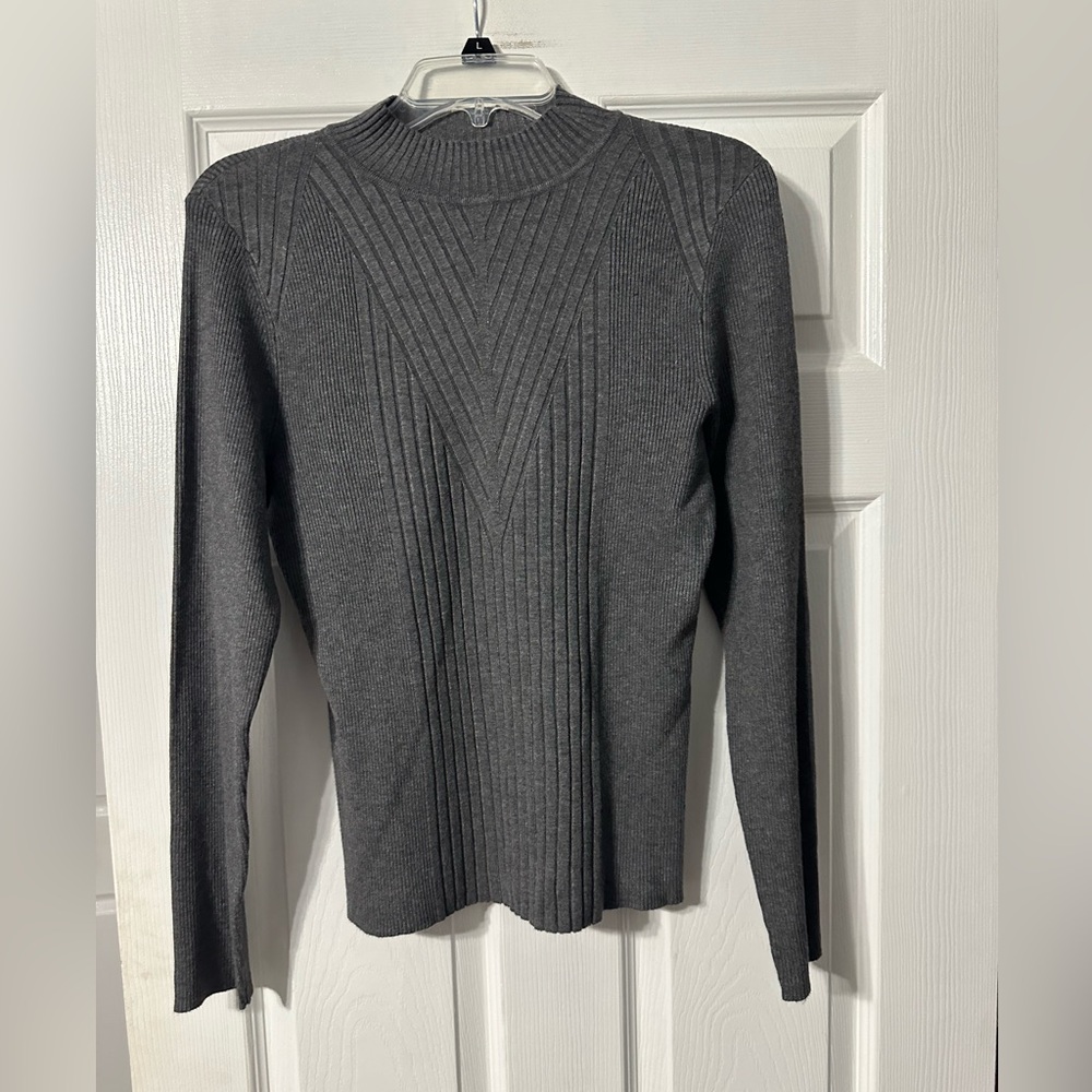 INC Gray Ribbed Long Sleeve Sweater